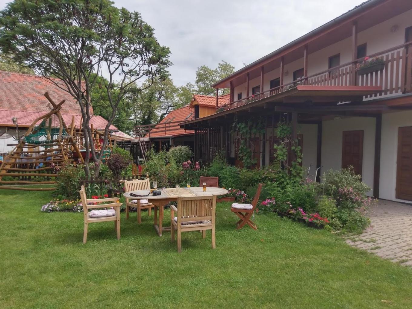 Rybarska Basta Vikletice - Nechranice Villa Chbany Bagian luar foto